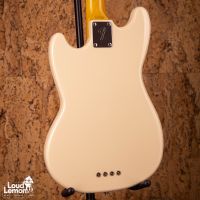 Fender MB98-70SD Mustang Bass Vintage White 1999 Japan бас-гитара