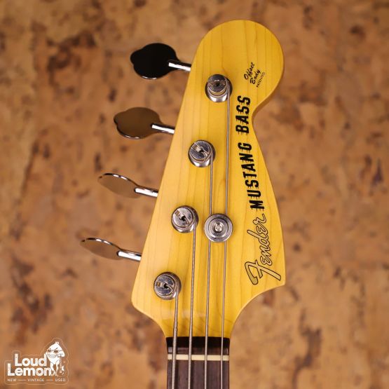 Fender MB98-85CO Mustang Bass Competition Ocean Turquoise Metallic 2005 Japan бас-гитара