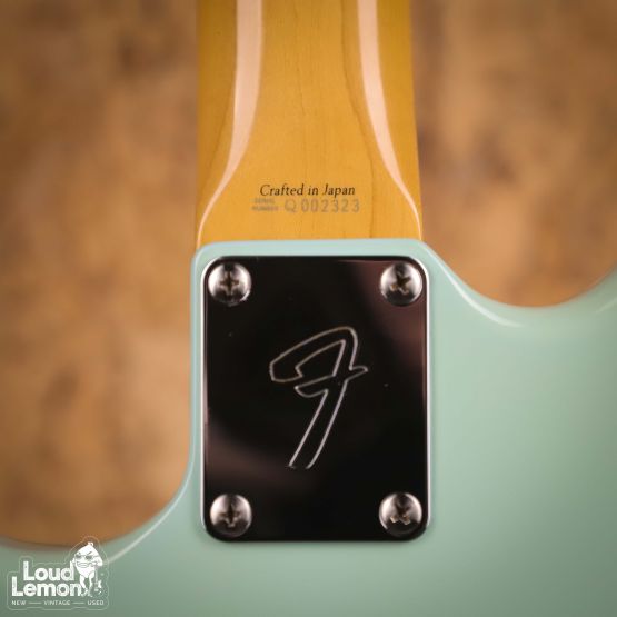 Fender MG-69 w/ Seymour Duncan Humbuckers Sonic Blue 2002 Japan элеектрогитара