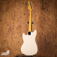 Fender MG65 Mustang Vintage White 2006 Japan электрогитара