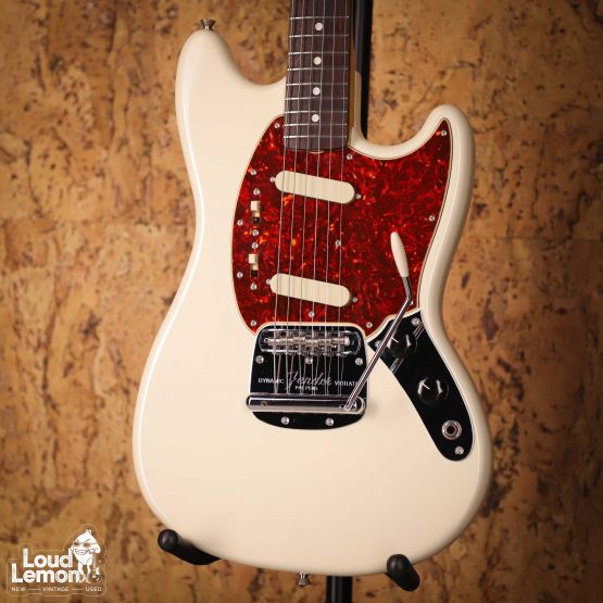 Fender MG65 Mustang Vintage White 2006 Japan электрогитара