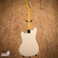 Fender MG65-86 Mustang Arctic White 2006 Japan электрогитара