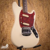 Fender MG65-86 Mustang Arctic White 2006 Japan электрогитара