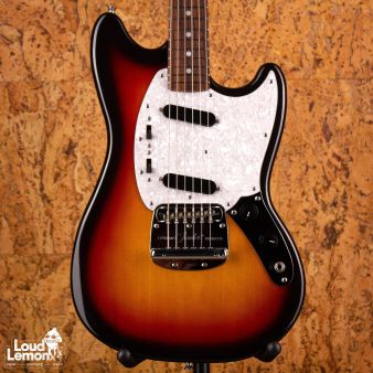 Fender MG69 Mustang Sunburst 2006 Japan электрогитара