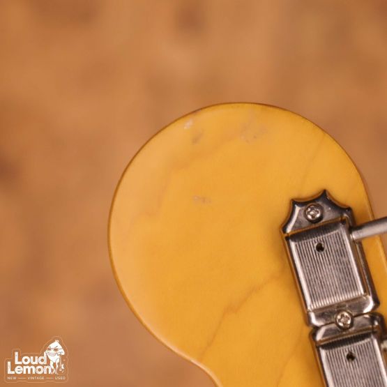 Fender MG69 Mustang Sunburst 2004 Japan электрогитара