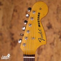 Fender MG69 Mustang Sunburst 2004 Japan электрогитара