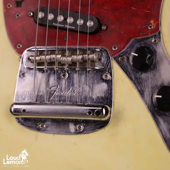 Fender MG69 Mustang Vintage White 1993 Japan электрогитара