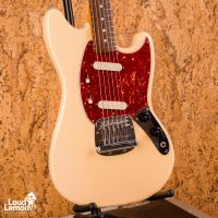 Fender MG69 Mustang Yellow White 1994 Japan электрогитара