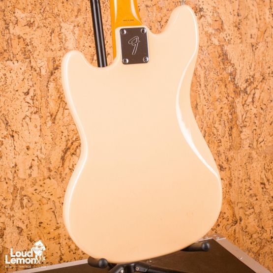 Fender MG69 Mustang Yellow White 1994 Japan электрогитара