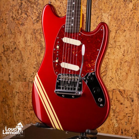 Fender MG69 Order Made Mustang Competition Candy Apple Red 1990 Japan электрогитара