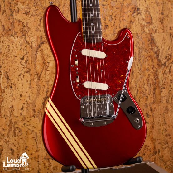 Fender MG69 Order Made Mustang Competition Candy Apple Red 1990 Japan электрогитара