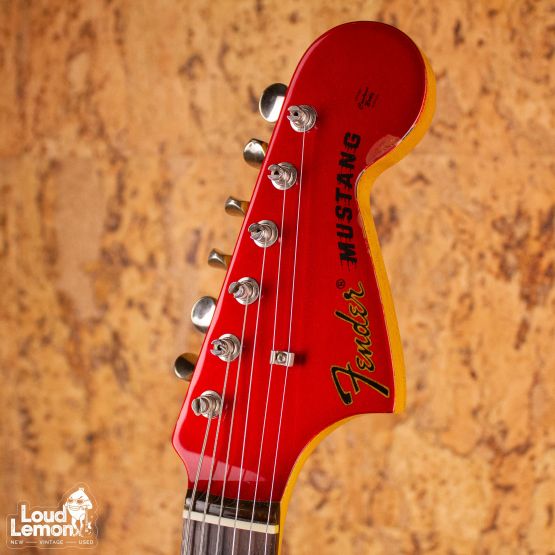 Fender MG69 Order Made Mustang Competition Candy Apple Red 1990 Japan электрогитара