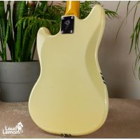 Fender MG69CO Mustang Competition Olympic White 2007 Japan электрогитара