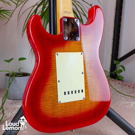 Fender MST-40 Mini Stratocaster Flame Cherry Burst 1993 Japan электрогитара