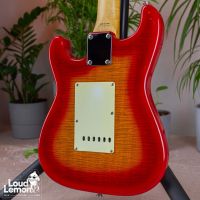 Fender MST-40 Mini Stratocaster Flame Cherry Burst 1993 Japan электрогитара