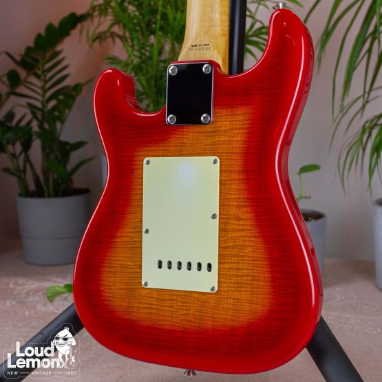 Fender MST-40 Mini Stratocaster Flame Cherry Burst 1993 Japan электрогитара