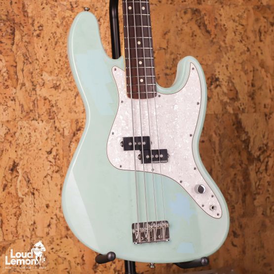 Fender Mark Hoppus Precision Bass Daphne Blue 2002 Mexico бас-гитара
