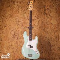 Fender Mark Hoppus Precision Bass Daphne Blue 2002 Mexico бас-гитара