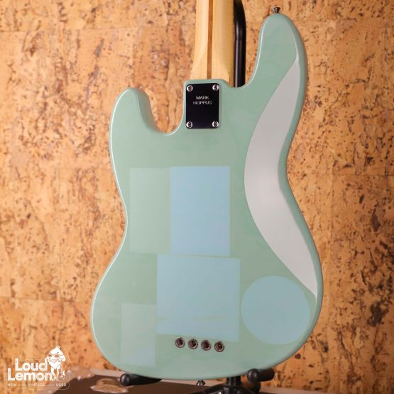 Fender Mark Hoppus Precision Bass Daphne Blue 2002 Mexico бас-гитара