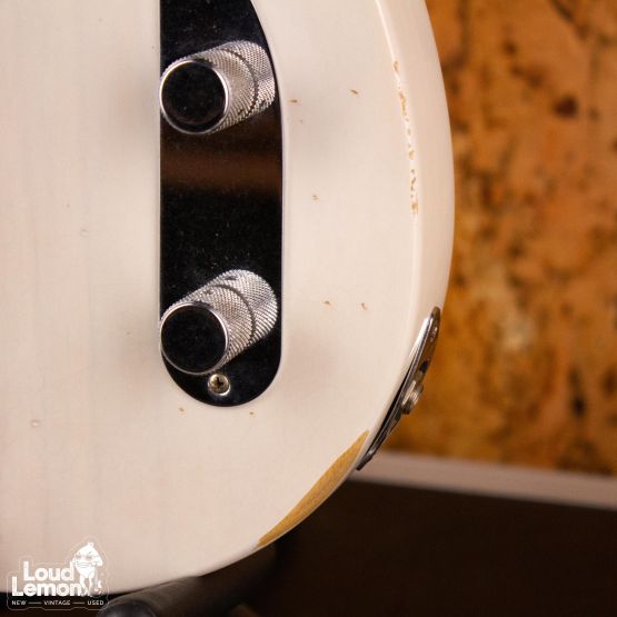 Fender Mike Dirnt Road Worn Precision Bass White Blonde 2019 Mexico бас-гитара