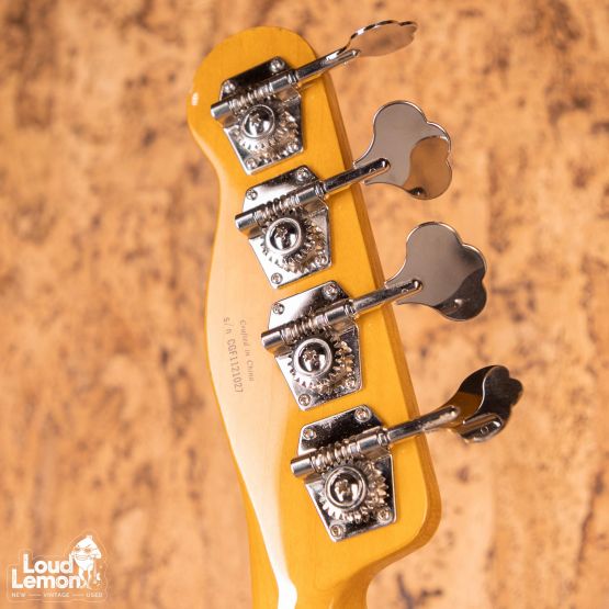 Fender Modern Player Telecaster Bass 2-Color Sunburst 2012 China бас-гитара