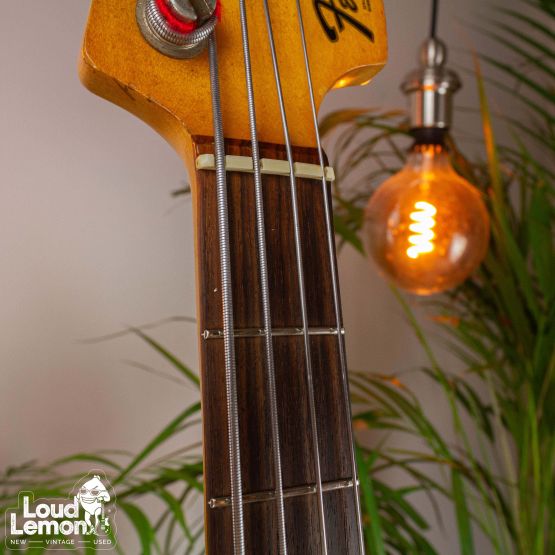 Fender Musicmaster Bass Olympic White 1978 USA бас-гитара
