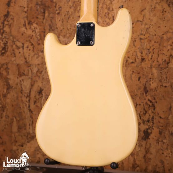 Fender Musicmaster Bass Olympic White 1978 USA бас-гитара