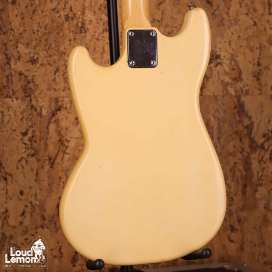 Fender Musicmaster Bass Olympic White 1978 USA бас-гитара