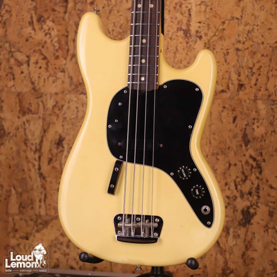 Fender Musicmaster Bass Olympic White 1978 USA бас-гитара