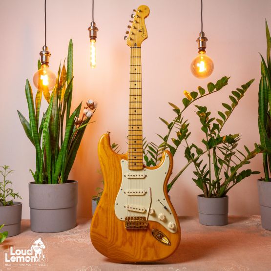 ‌Fender Neck - Deluxe Player's Strat, Body - Classic Series '70s Stratocaster Natural 2006 Mexico электрогитара