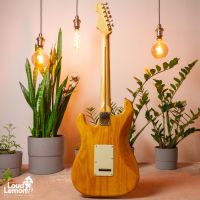 ‌Fender Neck - Deluxe Player's Strat, Body - Classic Series '70s Stratocaster Natural 2006 Mexico электрогитара