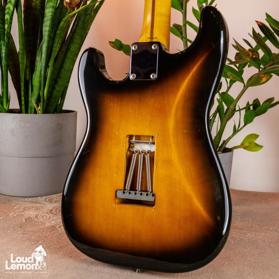 Fender Neck ST-54, Body ST-57 Stratocaster Tobacco Sunburst 1990 Japan электрогитара
