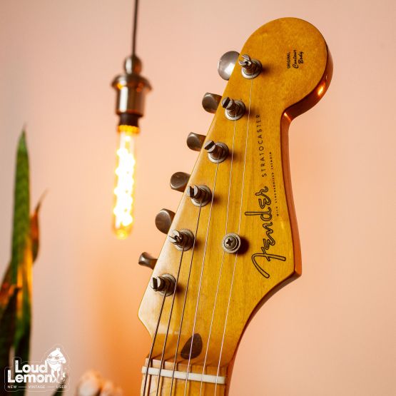Fender Neck ST-54, Body ST-57 Stratocaster Tobacco Sunburst 1990 Japan электрогитара