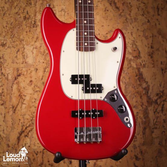 Fender Offset Series Mustang Bass PJ Torino Red 2016 Mexico бас-гитара