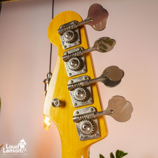 ‌Fender PB-62US Precision Bass Vintage White 2008 Japan бас-гитара