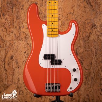 Fender PB57-53 Precision Bass Fiesta Red 2004 Japan бас-гитара