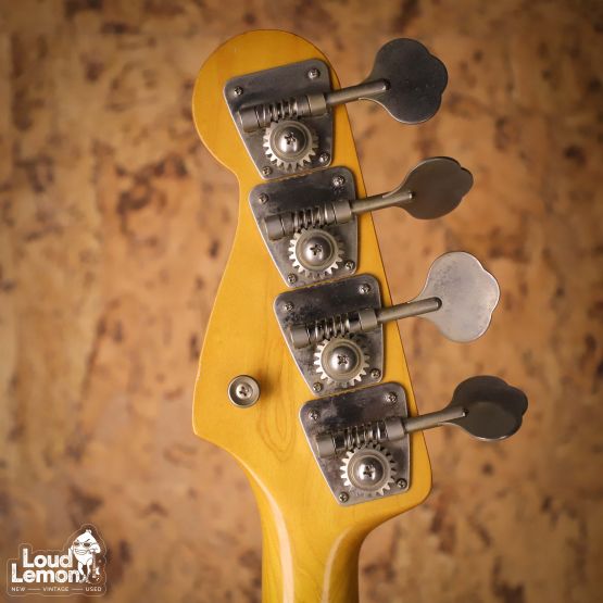 Fender PB62-53 Precision Bass Vintage White 1997 Japan бас-гитара