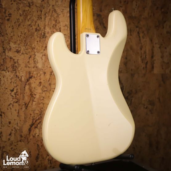 Fender PB62-53 Precision Bass Vintage White 1997 Japan бас-гитара