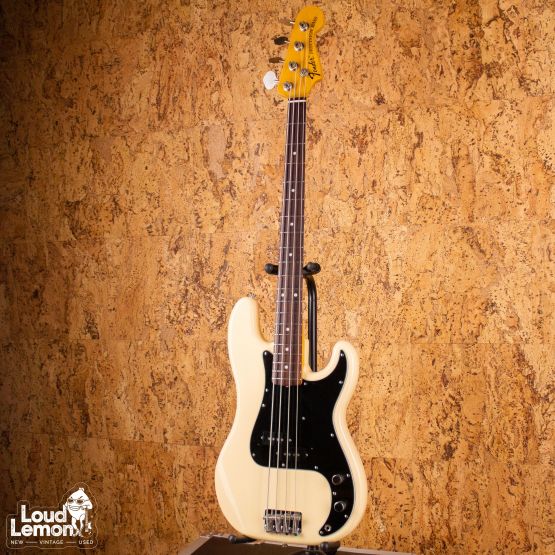 Fender PB70-70US Precision Bass Olympic White 1997 Japan бас-гитара