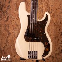 Fender PB70-70US Precision Bass Olympic White 2002-2004 Japan бас-гитара