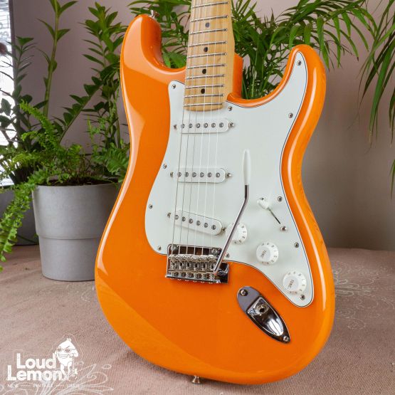 Fender Player Stratocaster Capri Orange 2019 Mexico электрогитара