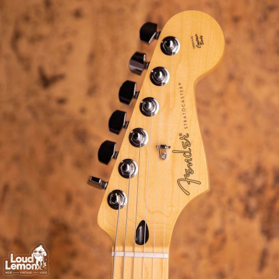 подарочный комплект Fender Player Stratocaster Surf Green 2021 Mexico электрогитара / чехол / кабель / ремень