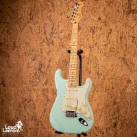 подарочный комплект Fender Player Stratocaster Surf Green 2021 Mexico электрогитара / чехол / кабель / ремень