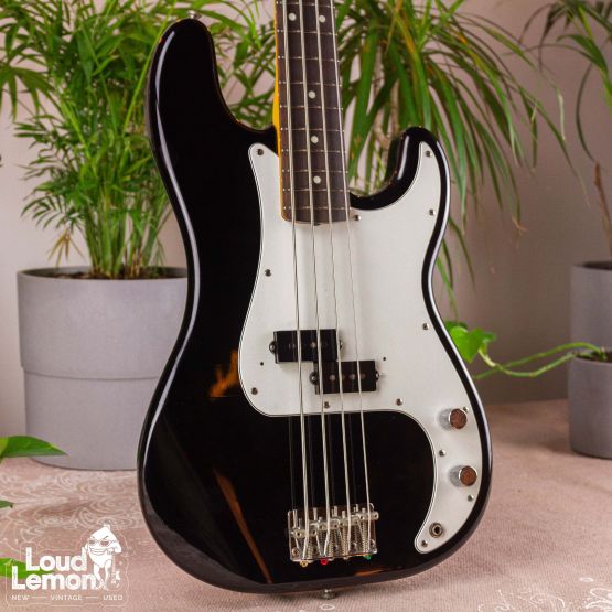 Fender Precision Bass PB62 Black 1991 Japan бас-гитара
