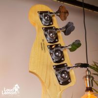 Fender Precision Bass Old Candy Apple Red 2013 Mexico бас-гитара