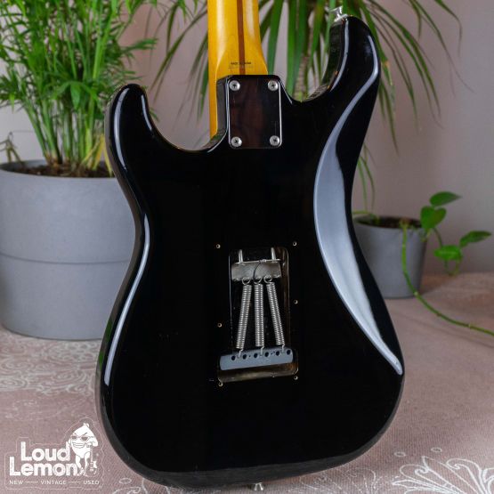 Fender ST-57M Stratocaster Black 1996 Japan электрогитара