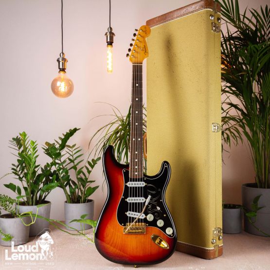 Fender SRV Stevie Ray Vaughan Stratocaster Sunburst 1993 USA электрогитара