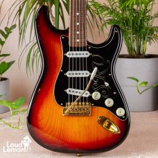 Fender SRV Stevie Ray Vaughan Stratocaster Sunburst 1993 USA электрогитара
