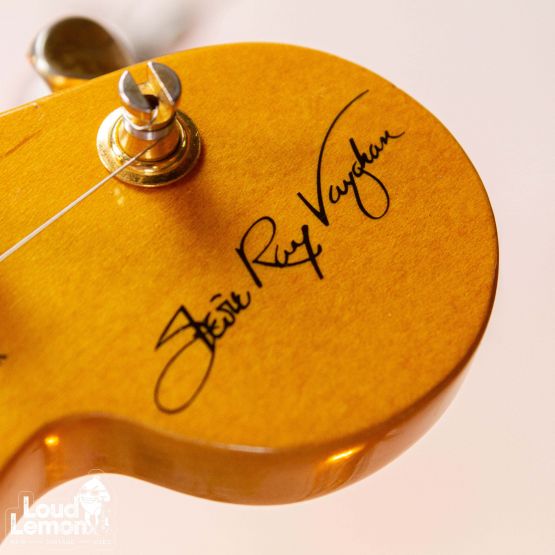 Fender SRV Stevie Ray Vaughan Stratocaster Sunburst 1993 USA электрогитара