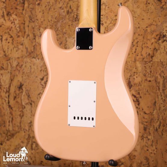 Fender ST-43J Stratocaster Shell Pink 2000 Japan электрогитара